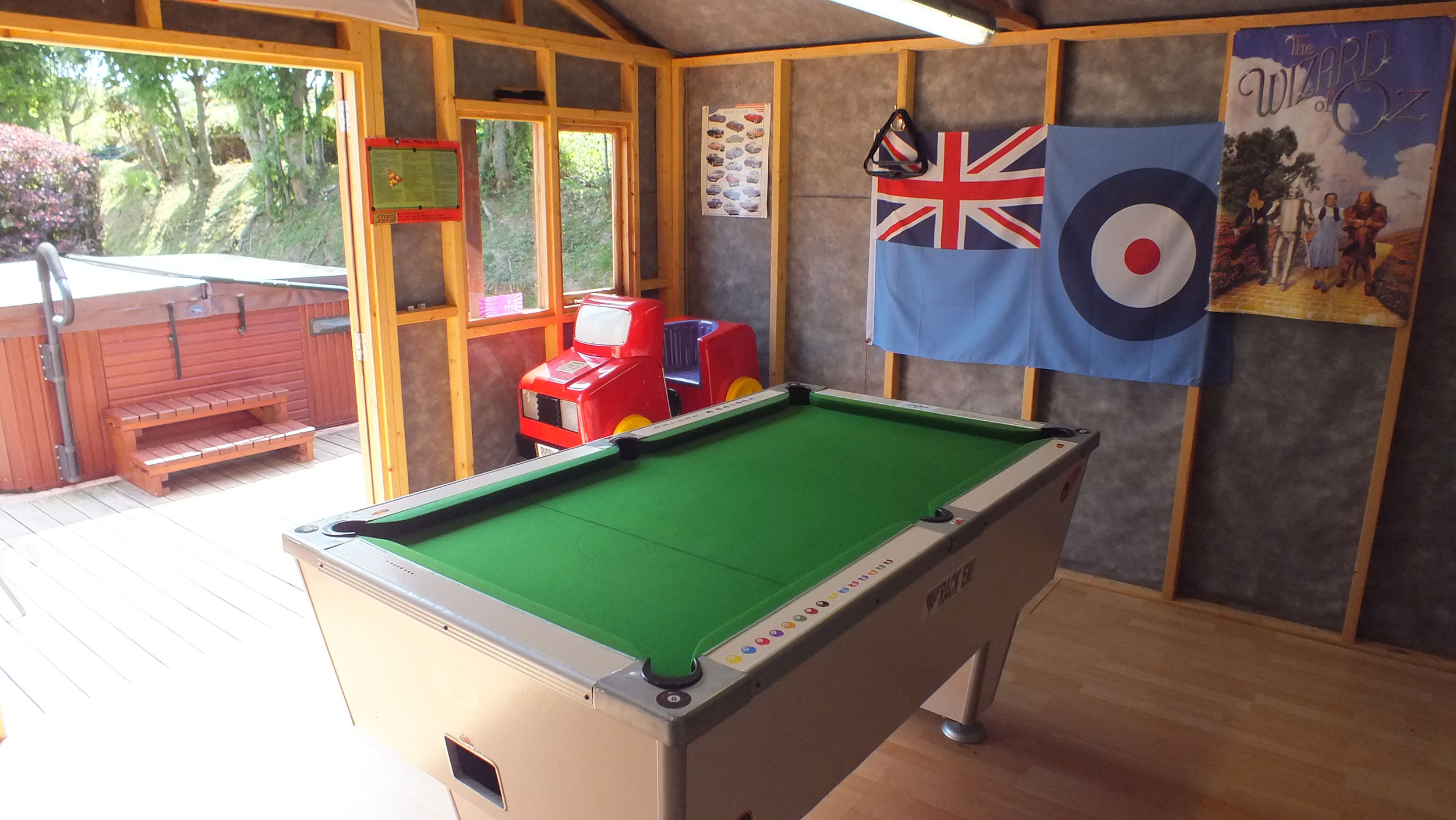 ParcGwairCottageGamesRo Parc Gwair Cottage